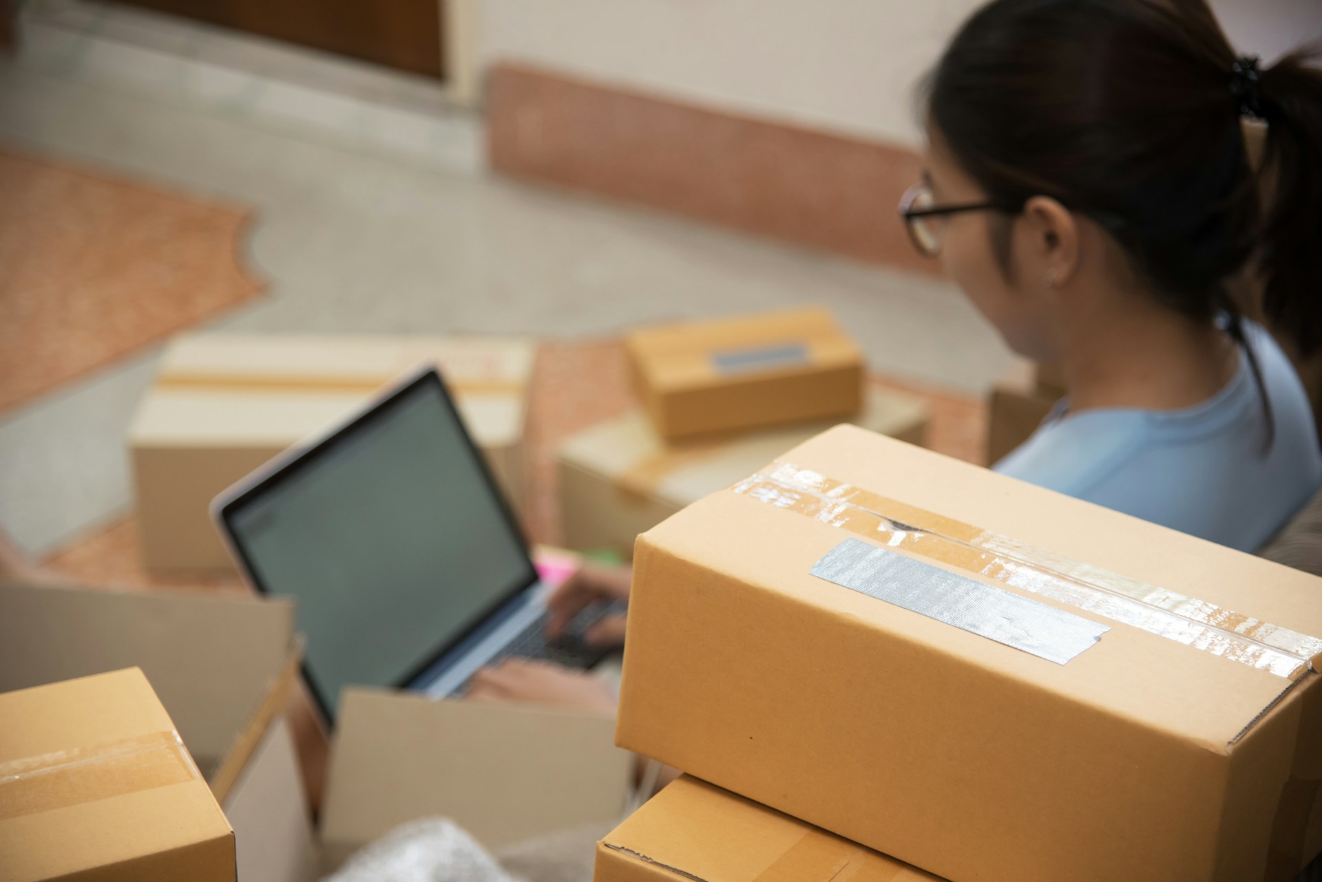 Online Company