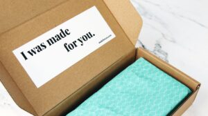 new employee onboarding kit